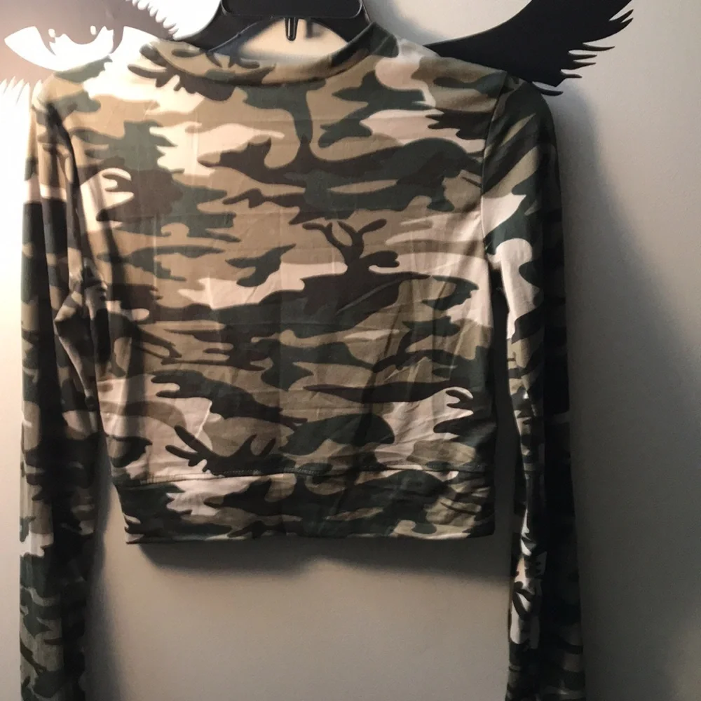 Two Piece Set! - Picture 5 of 5